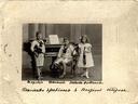 Fotografía 7. "Leopoldo, Beltran y Maria Antonia" [Documento]